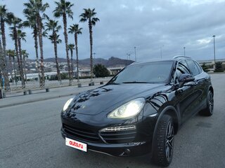 2011 Porsche Cayenne S II (958), чёрный, 3200000 рублей, вид 1