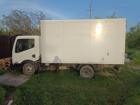 2013 Nissan Cabstar, белый, 1100000 рублей, вид 4