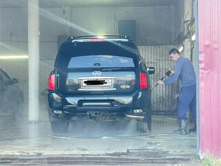 2004 Infiniti QX56 I, чёрный, 1260000 рублей, вид 3