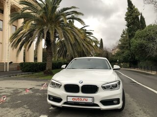 2017 BMW 1 серии 118i II (F20/F21) Рестайлинг 2, белый, 1970000 рублей, вид 3