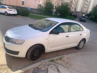 2014 Skoda Rapid I, белый, 500000 рублей, вид 1