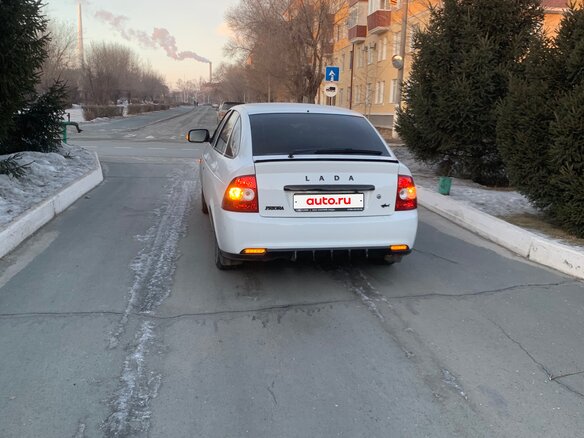 2009 Lada (ВАЗ) Priora I, белый, 410000 рублей - вид 8