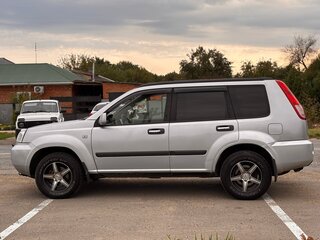 2005 Nissan X-Trail I Рестайлинг, серебристый, 700000 рублей, вид 3