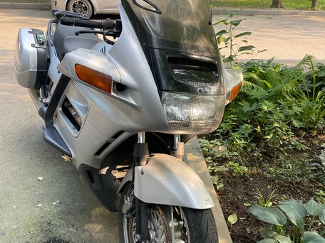 1993 Honda ST 1100, серебристый, 380000 рублей, вид 2