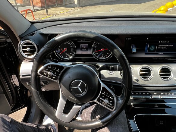 2018 Mercedes-Benz E-Класс 200 V (W213, S213, C238), чёрный - вид 5