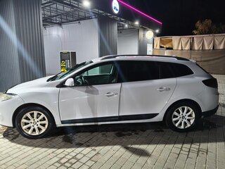 2009 Renault Megane III, белый, 490000 рублей, вид 3