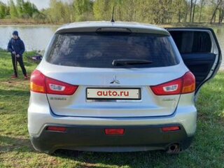 2010 Mitsubishi ASX I, серебристый, 800000 рублей, вид 5
