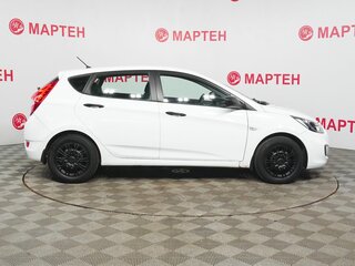 2013 Hyundai Solaris I, белый, 588000 рублей, вид 4