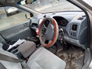 2002 Mitsubishi Dion I, серый, 390000 рублей, вид 5