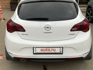 2013 Opel Astra J Рестайлинг, белый, 820000 рублей, вид 3