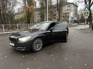 2012 BMW 5 серии Gran Turismo 530d xDrive VI (F10/F11/F07), чёрный, 2100000 рублей, вид 1