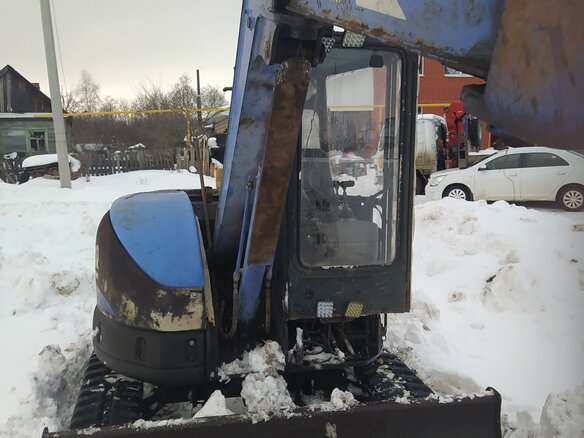 2002 Mitsubishi MM40SR-3, синий, 1900000 рублей - вид 25