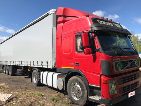 2007 Volvo FM, красный, 2900000 рублей, вид 3