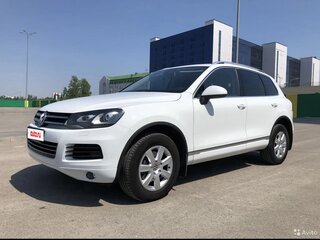 2012 Volkswagen Touareg II, белый, 2050000 рублей, вид 1