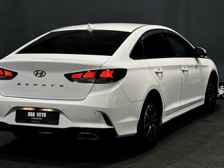 2019 Hyundai Sonata VII (LF) Рестайлинг, белый, 1749000 рублей, вид 5
