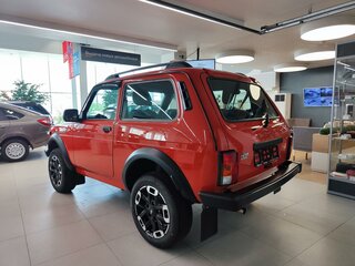 2026 Lada (ВАЗ) Niva Legend Sport I, оранжевый, 1772000 рублей, вид 4