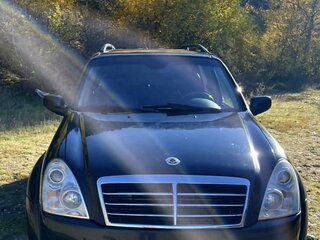 2009 SsangYong Rexton II, чёрный, 1000000 рублей, вид 1