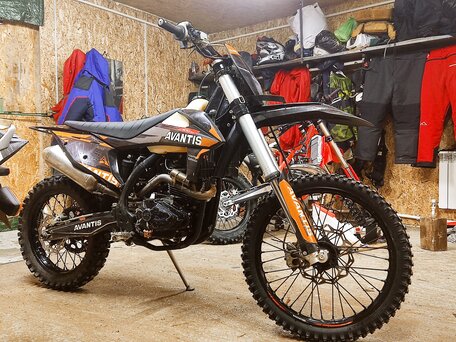 2023 Avantis Enduro 250 Pro/EFI, чёрный, 210000 рублей, вид 5