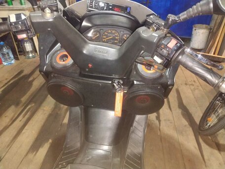 1998 Yamaha Majesty 250, серебристый, 140000 рублей, вид 1