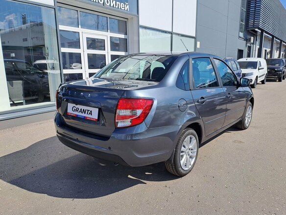 2026 Lada (ВАЗ) Granta I Рестайлинг, серый, 1229900 рублей - вид 5