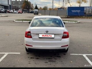 2014 Skoda Octavia III (A7), белый, 800000 рублей, вид 3