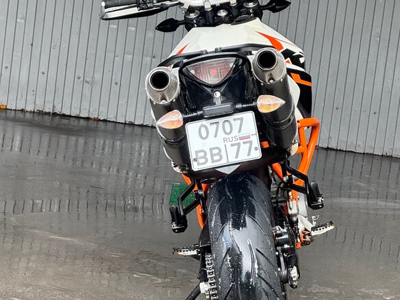 2011 KTM 990 SM, оранжевый, 600000 рублей - вид 3