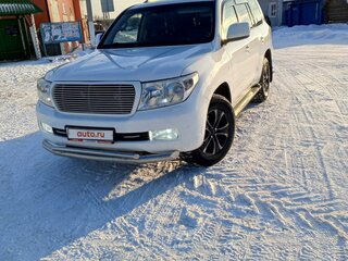 2011 Toyota Land Cruiser 200 Series, белый, 3857000 рублей, вид 1