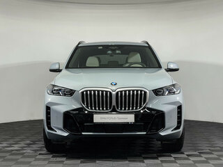 2025 BMW X5 40i IV (G05/G18) Рестайлинг, серый, 13099036 рублей, вид 3