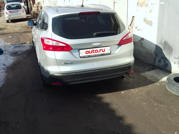2012 Ford Focus III, серебристый, 700000 рублей - вид 4