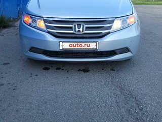 2011 Honda Odyssey (North America) IV, серый, 1950000 рублей, вид 1
