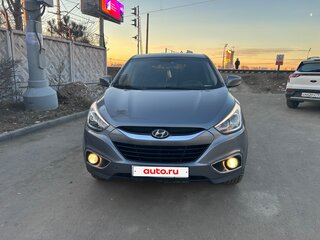 2013 Hyundai ix35 I Рестайлинг, серый, 1450000 рублей, вид 2