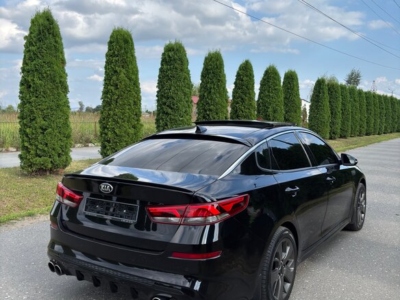 2020 Kia Optima IV Рестайлинг, чёрный, 2475000 рублей - вид 4