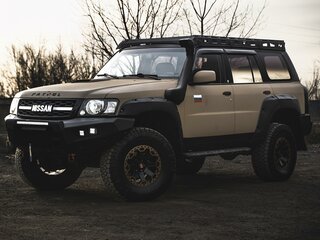 2011 Nissan Patrol V (Y61) Рестайлинг, серый, 5999995 рублей, вид 1