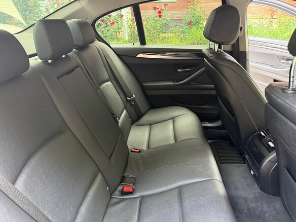 2016 BMW 5 серии 520i VI (F10/F11/F07) Рестайлинг, белый, 2100000 рублей - вид 17