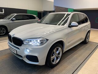 2013 BMW X5 30d III (F15), белый, 3299000 рублей, вид 2