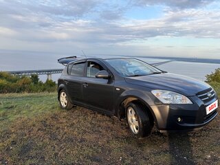 2009 Kia Ceed I, серый, 699000 рублей, вид 5