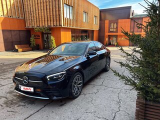 2021 Mercedes-Benz E-Класс 200 V (W213, S213, C238) Рестайлинг, чёрный, 4300000 рублей, вид 3