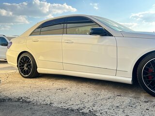 2012 Mercedes-Benz E-Класс 200 7G-Tronic IV (W212, S212, C207), белый, 1700000 рублей, вид 2