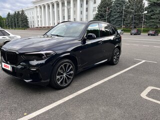 2019 BMW X5 30d IV (G05/G18), чёрный, 6500000 рублей, вид 2