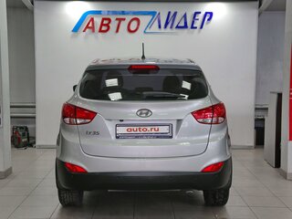 2014 Hyundai ix35 I Рестайлинг, серебристый, 1200000 рублей, вид 4