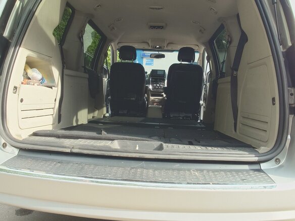 2011 Dodge Caravan Grand V, серый, 1349999 рублей - вид 15