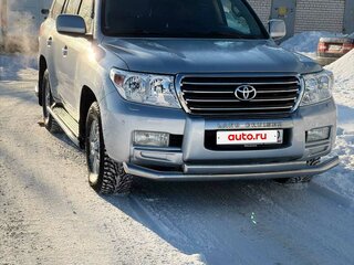 2007 Toyota Land Cruiser 200 Series, серебристый, 3000000 рублей, вид 1