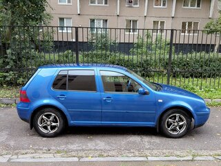 2002 Volkswagen Golf IV, синий, 380000 рублей, вид 4