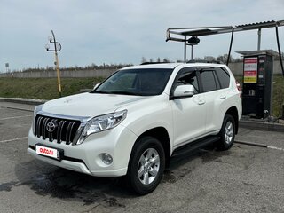 2014 Toyota Land Cruiser Prado 150 Series Рестайлинг 1, белый, 3000000 рублей, вид 1