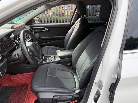 2022 BMW 1 серии 120i III (F52) Рестайлинг, белый - вид 6