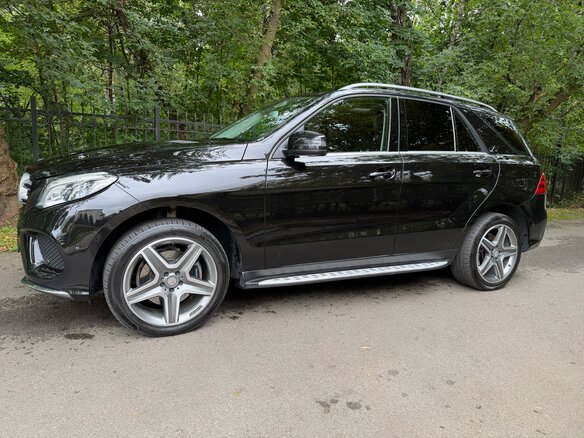 2015 Mercedes-Benz GLE 300 I (W166), чёрный, 4400000 рублей - вид 4