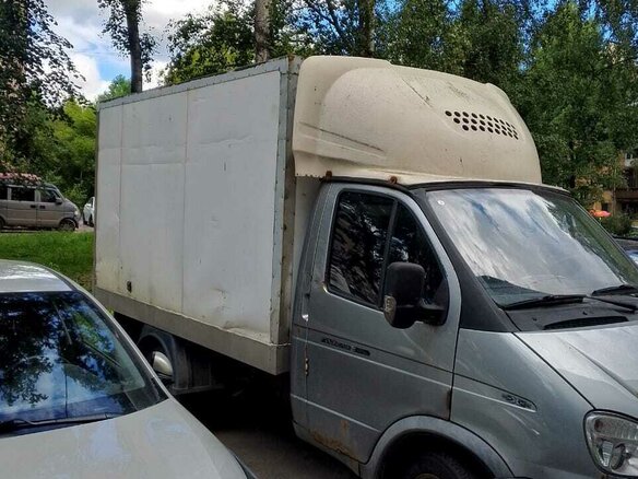2011 ГАЗ ГАЗель (3302), серебристый, 550000 рублей - вид 3