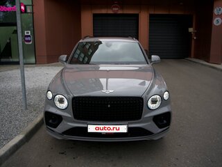2022 Bentley Bentayga EWB I Рестайлинг, серый, 29000000 рублей, вид 2
