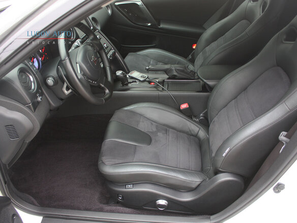 2012 Nissan GT-R I Рестайлинг 1, белый - вид 3
