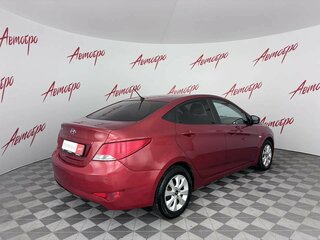2016 Hyundai Solaris I Рестайлинг, красный, 970000 рублей, вид 5
